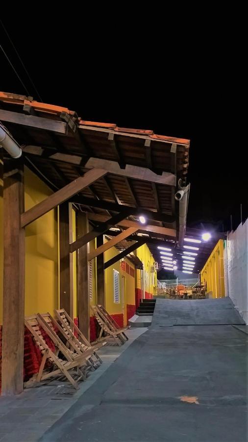 Casarao Hostel Cuiaba Buitenkant foto